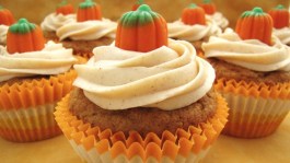 halloween_pumpkin-cupcakes